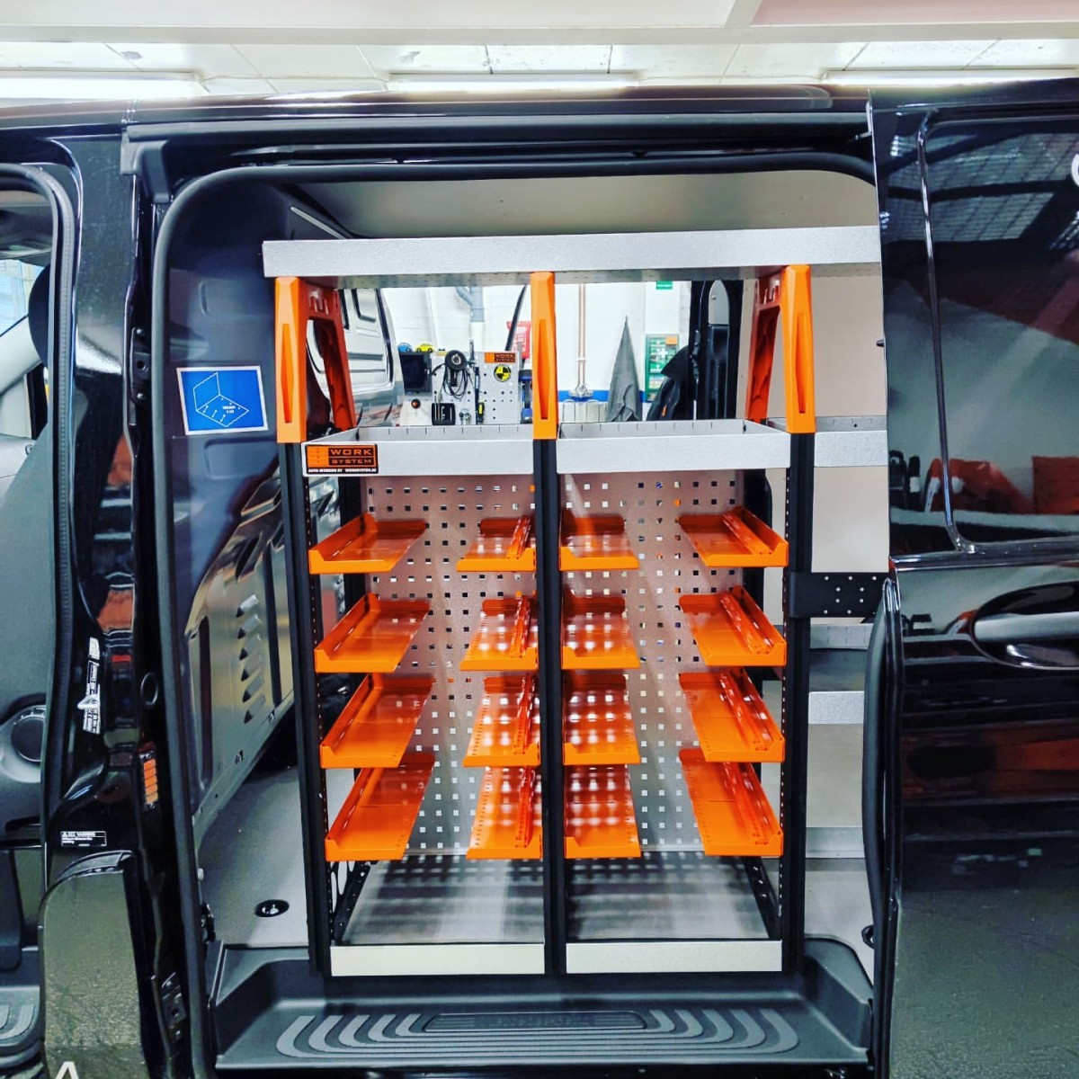 Medium van